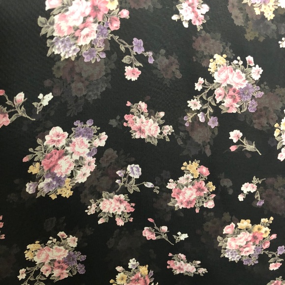 American Rag Blouse - Picture 3 of 5